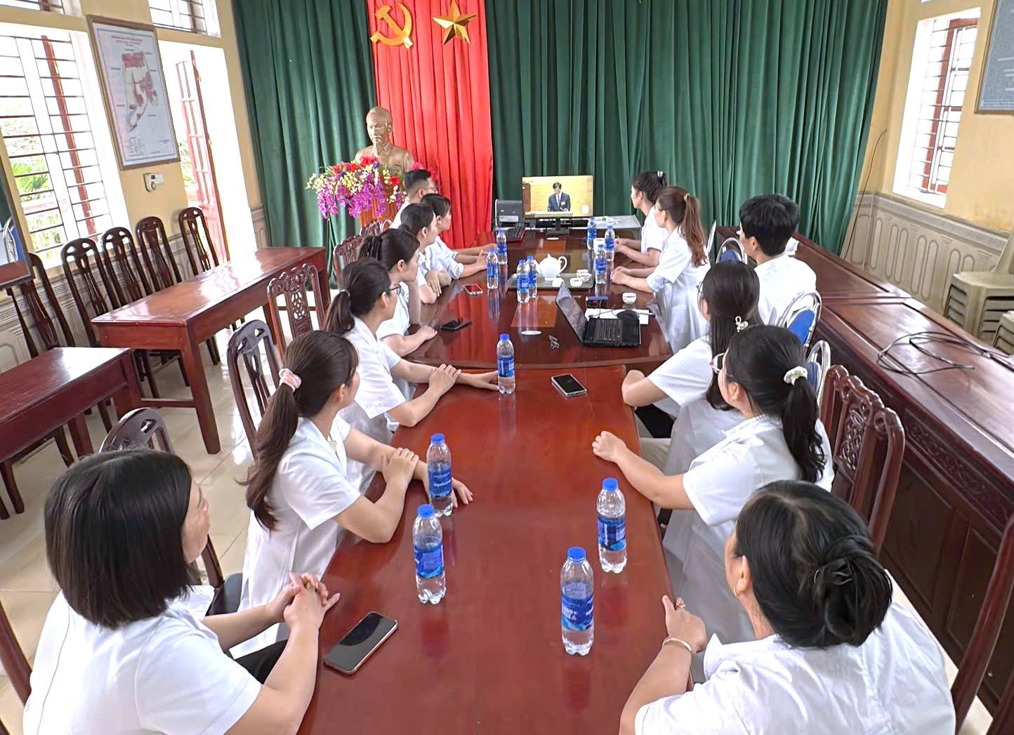 anh tin bai